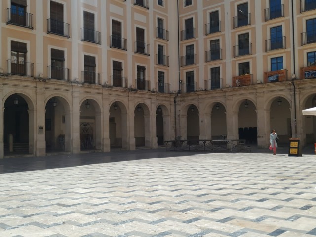 Plaça de Dins d’Alcoi. 