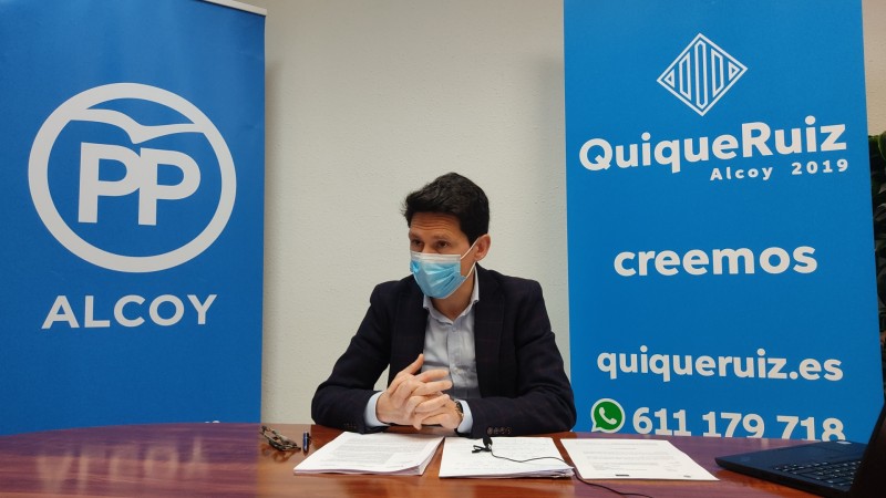 Quique Ruiz, portaveu del PP en la roda de premsa