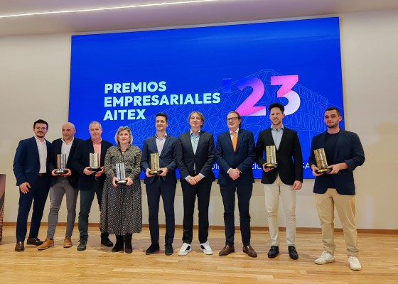 Els guanyadors de la V edició dels Premis Empresarials d’AITEX. 