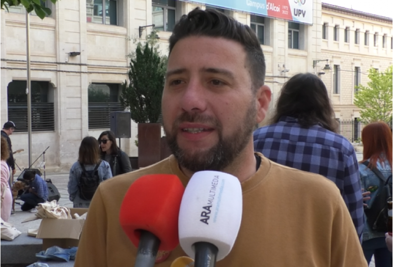 &Agrave;lex Cerradelo