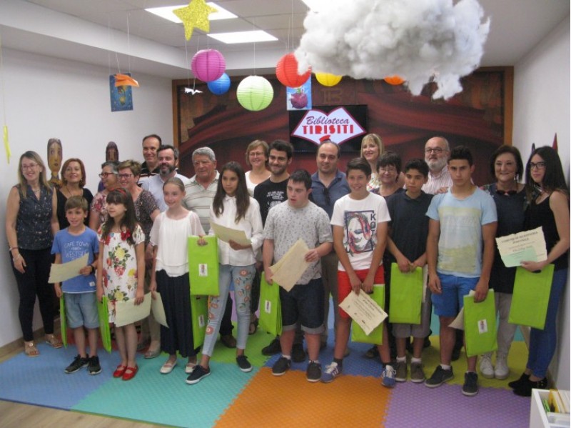 Acaba l'any Joan Valls amb el lliurament dels premis de micro-poemes d'Aramultimèdia, l'Ajuntament i la Coordinadora pel valencià