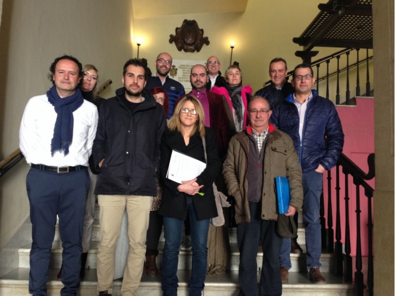 Representants de totes les entitats / Ajuntament d'Alcoi