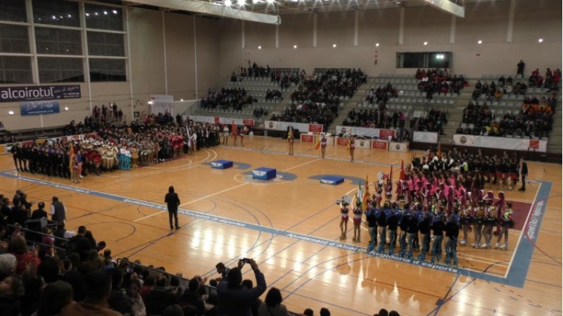Així ha sigut l'actuació del Club Patinatge Alcoi. Les patinadores ens conten l'experiència