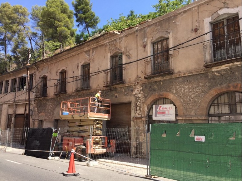 Ja hi han començat les obres de Ceres / R. Lledó