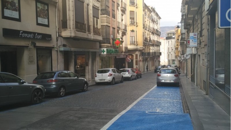 El carrer Mossén Torregrossa, al centre d'Alcoi/AM