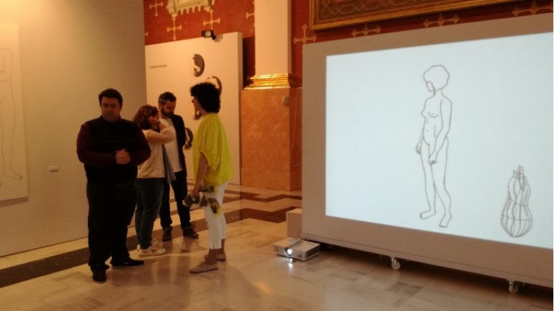 La mostra compta amb diversos dibuixos i projeccions