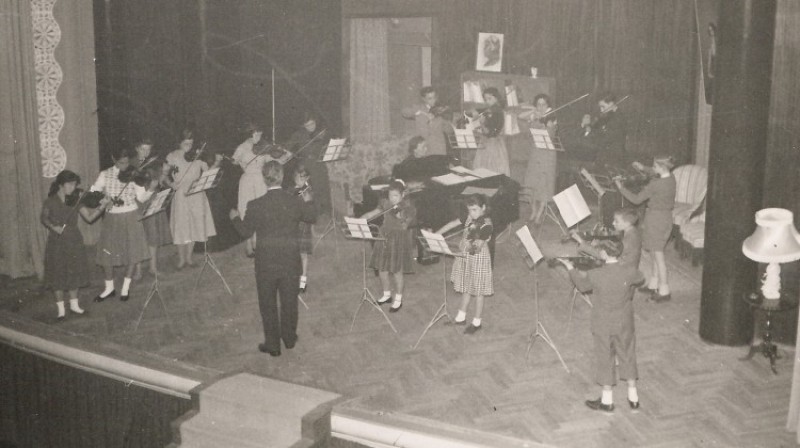 Escrit de les entitats musicals d'Alcoi amb motiu del 8 de març, dia de la Dona