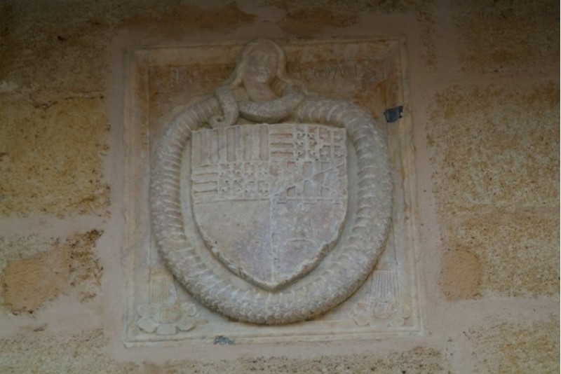 L'escut /AM