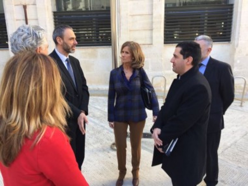 L'exministra Cristina Garmendia en la seua visita a Alcoi