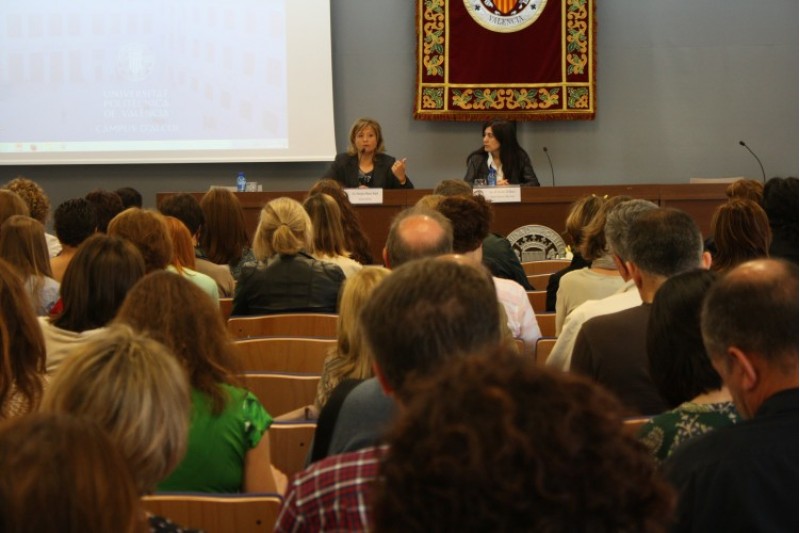 La Jornada estava dirigida als equips directius dels centres d'Educació / AM