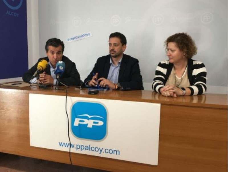 Rafa Miró, José Juan Zaplana i Loli Alba / Cope Alcoi