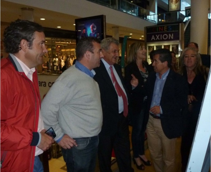 n el Centre Comercial amb Rafa Miró/AM