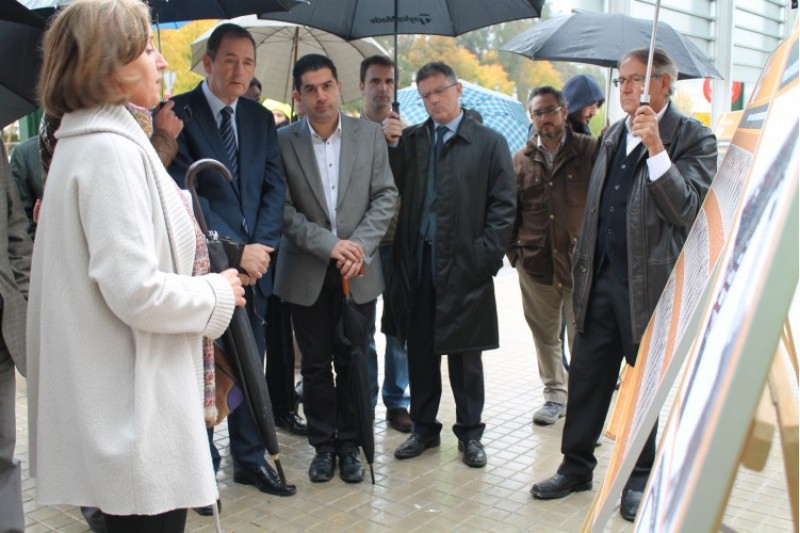 L'Alcalde Toni Francés ha acompanyat Vicente Dómine en aquesta visita./ LV