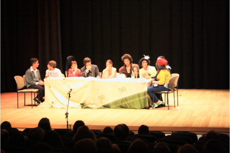 Primer Premi Reviscola Teatre./ AM