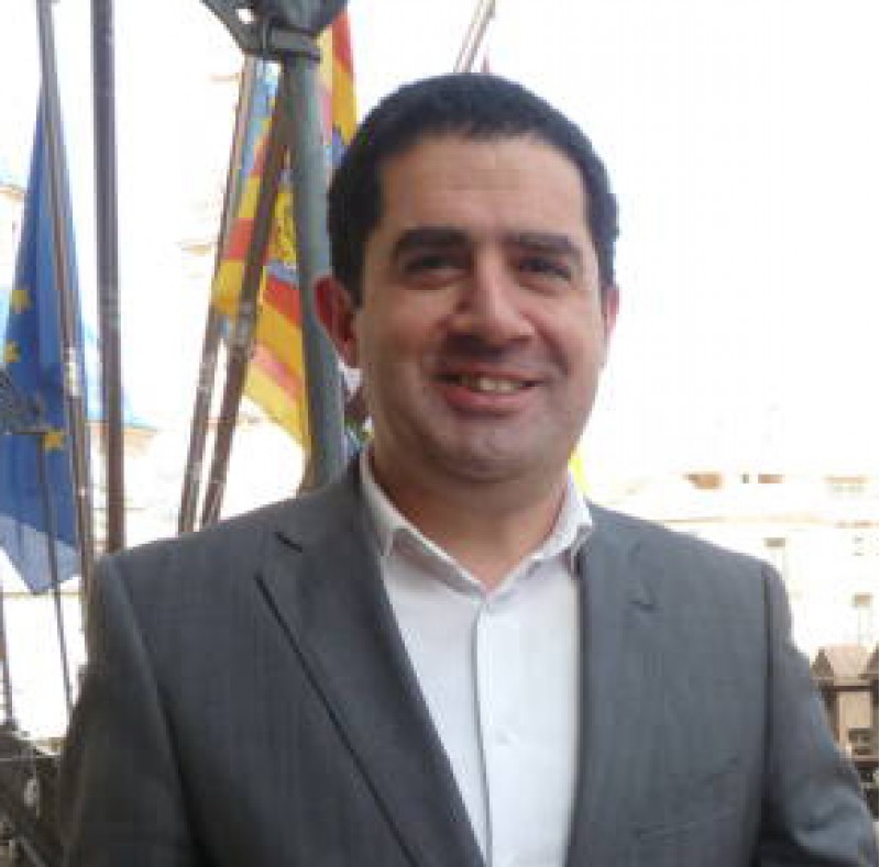 Article de Toni Francés, alcalde d'Alcoi