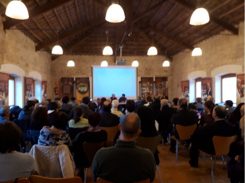 Gran acollida al primer acte del grup de treball per la recuperació de la Memòria Històrica de Cocentaina /GTRMC