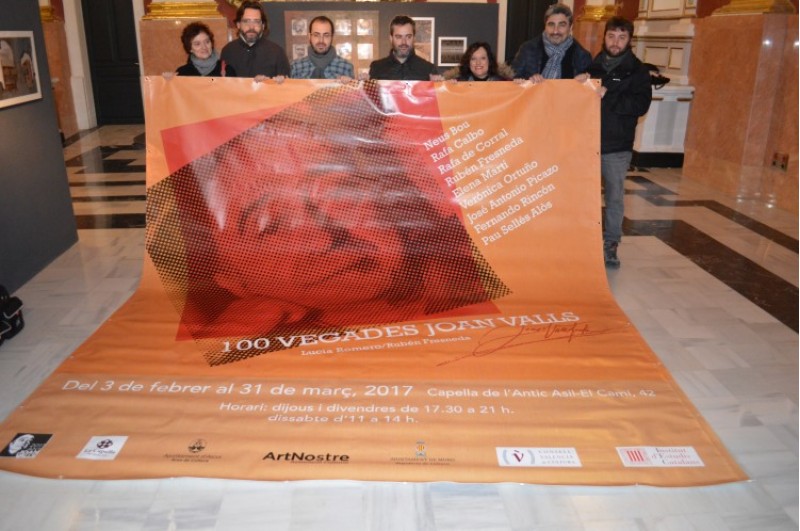 Artistes, comisaris i representants de l'Ajuntament / R. Lledó
