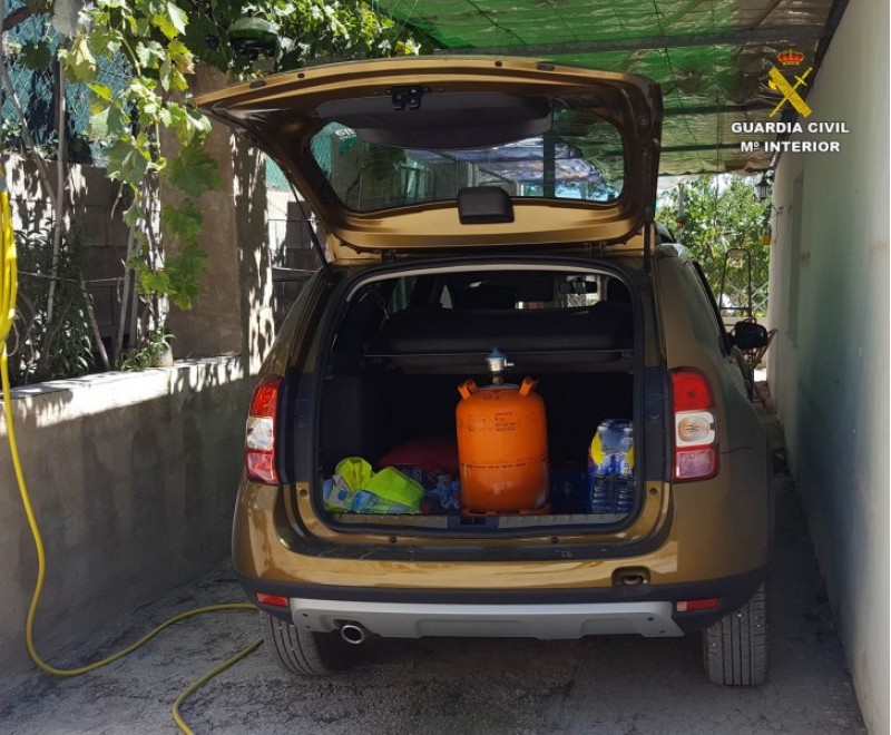 El vehicle amb la bombona de gas butà / Guàrdia Civil