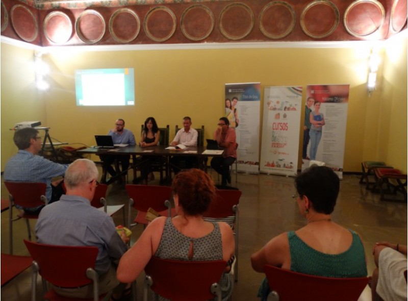 La Seu Universitària va estar el lloc de presentació de l'informe de RSC. / CREA360