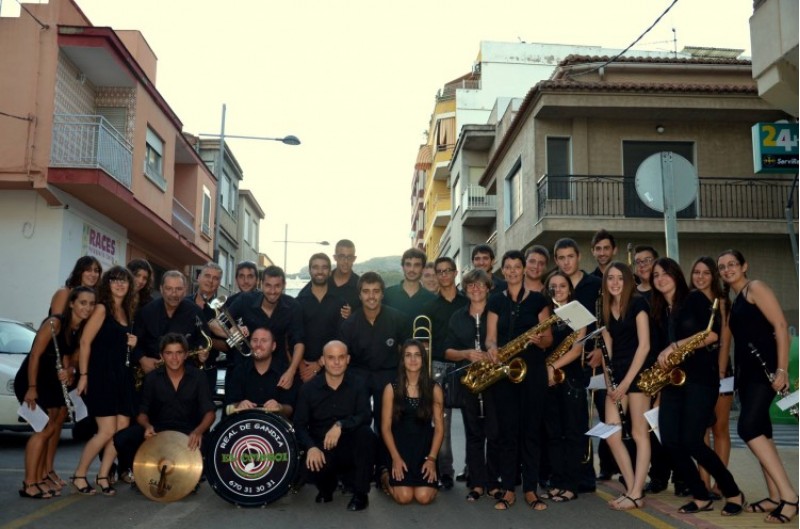 La banda de Real de Gandia, a la web dels Berberiscos