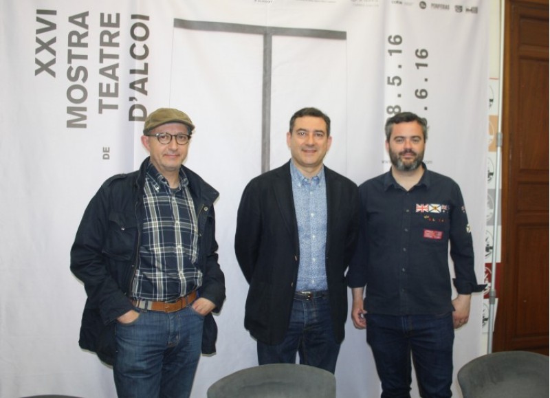 Joanfra Rozalén, Miquel Santamaria i Raül Llopis / com com