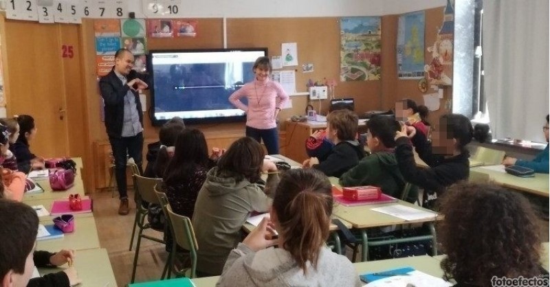 L'anglés es reforça a les nostres comarques amb 10 auxiliars de conversa als col·legis