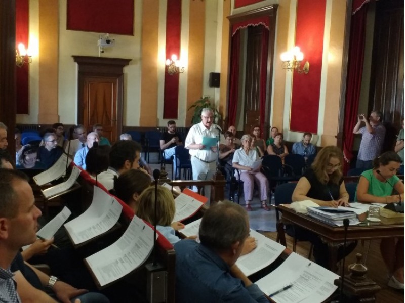 Jesús Giner llig la moció al plenari / Guanyar Alcoi