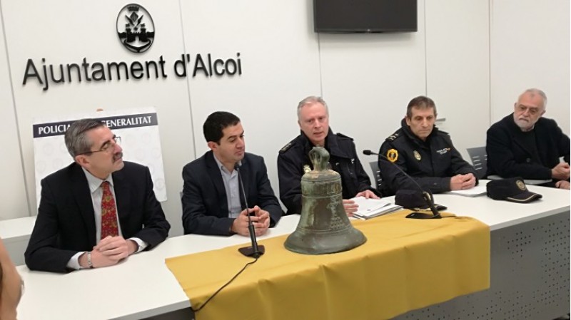 Les campanes gòtiques de Barxell a Alcoi i del Salvador a Cocentaina, entre les 70 que la Conselleria d'Educació, Investigació i Cultura vol declarar BIC