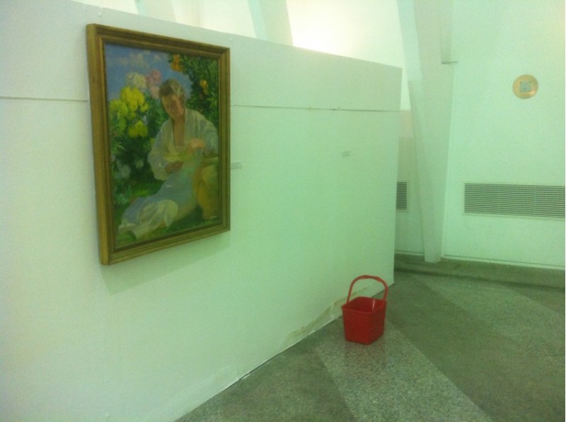 Obres d'art exposades a l'aigua