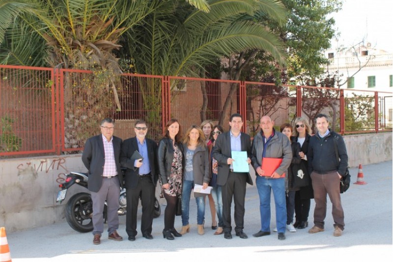 Alguns dels membres de la llista amb Jaume Pascual, coordinador electoral /AM