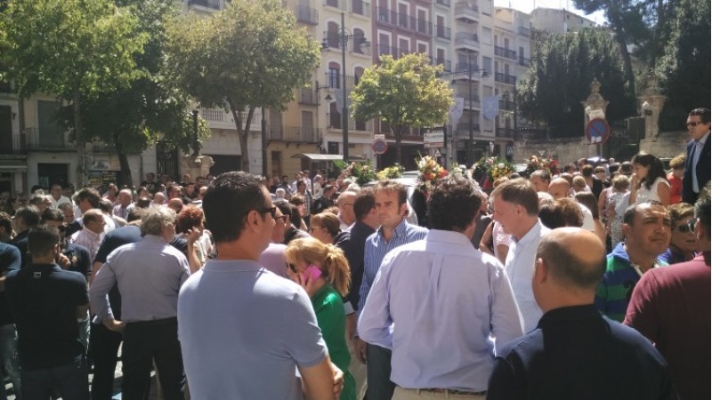 Multitudinari adéu a Lionel Grau