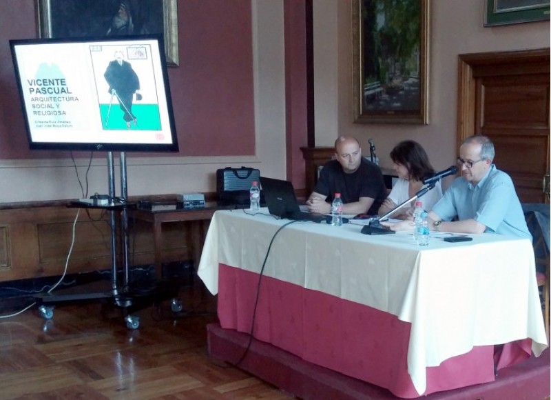 El regidor de Cultura, Paco Agulló, va estar present en una de les conferències. / Aj. Alcoi