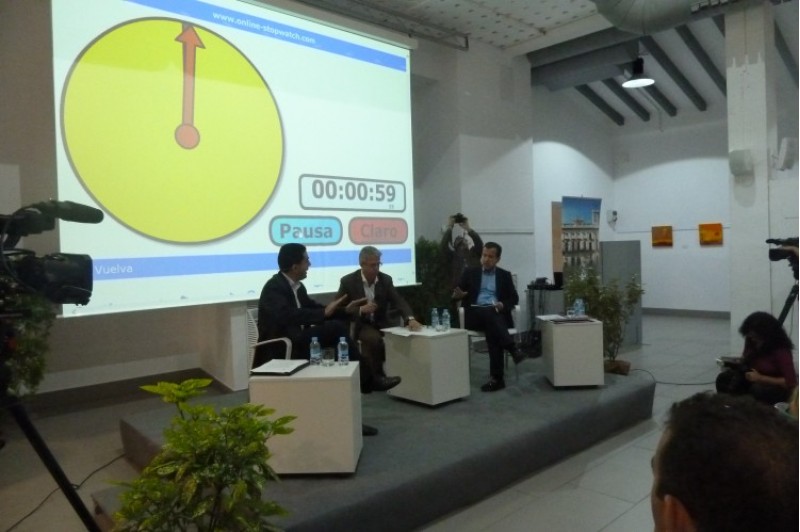 Un moment del debat/AM
