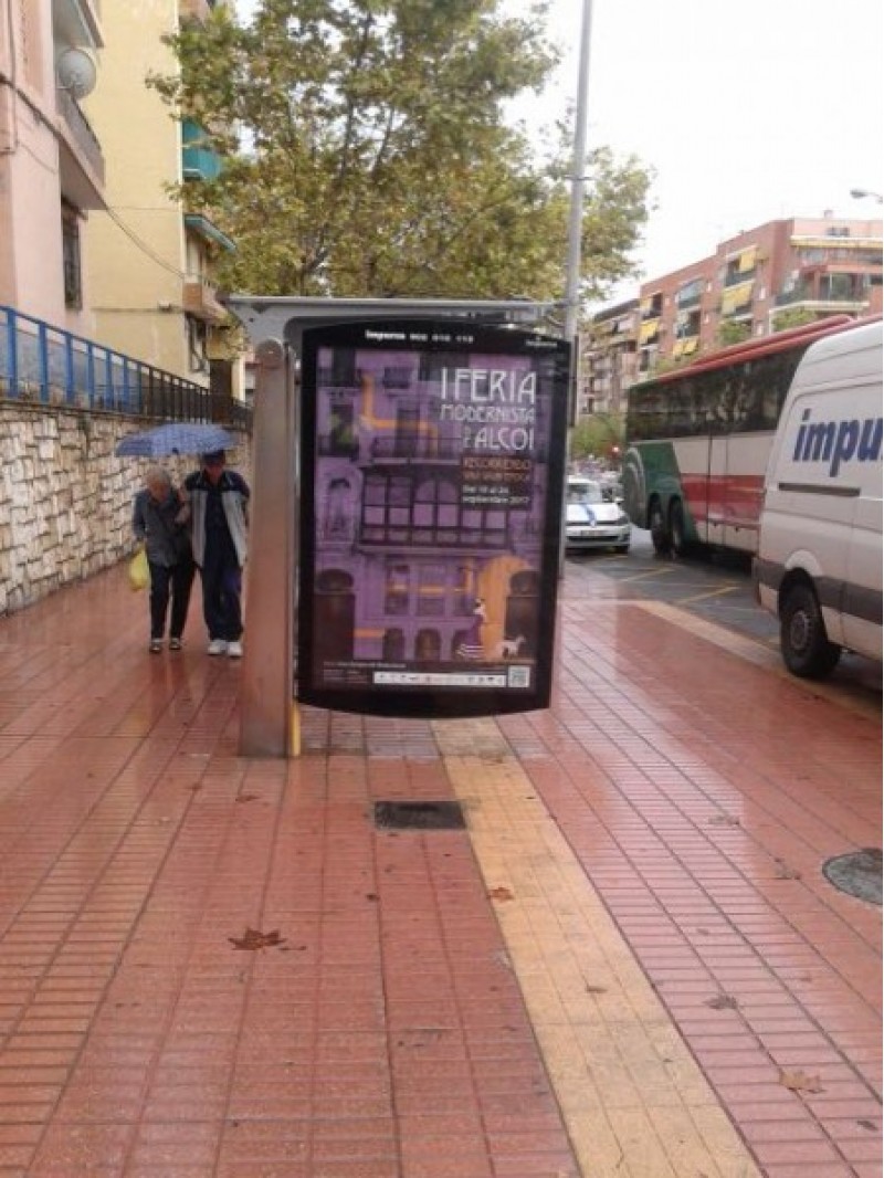Un dels anuncies de la Fira Modernista d'Alcoi