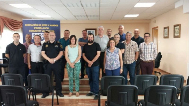 Foto dels participants a la reunió d'UNIJEPOL / Ajuntament de Muro 