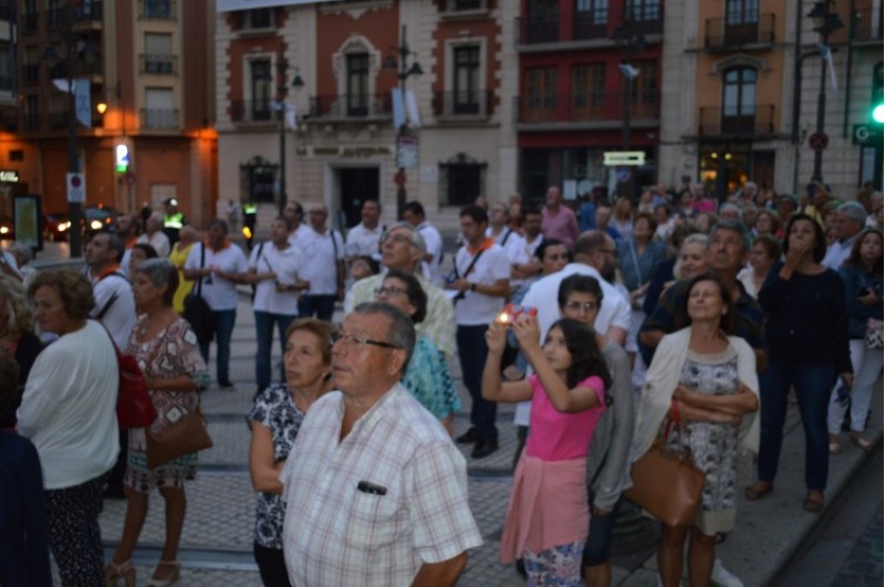 Multitudinari descobriment / R. Lledó