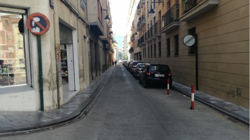 El carrer de Sant Jaume, al centre d'Alcoi