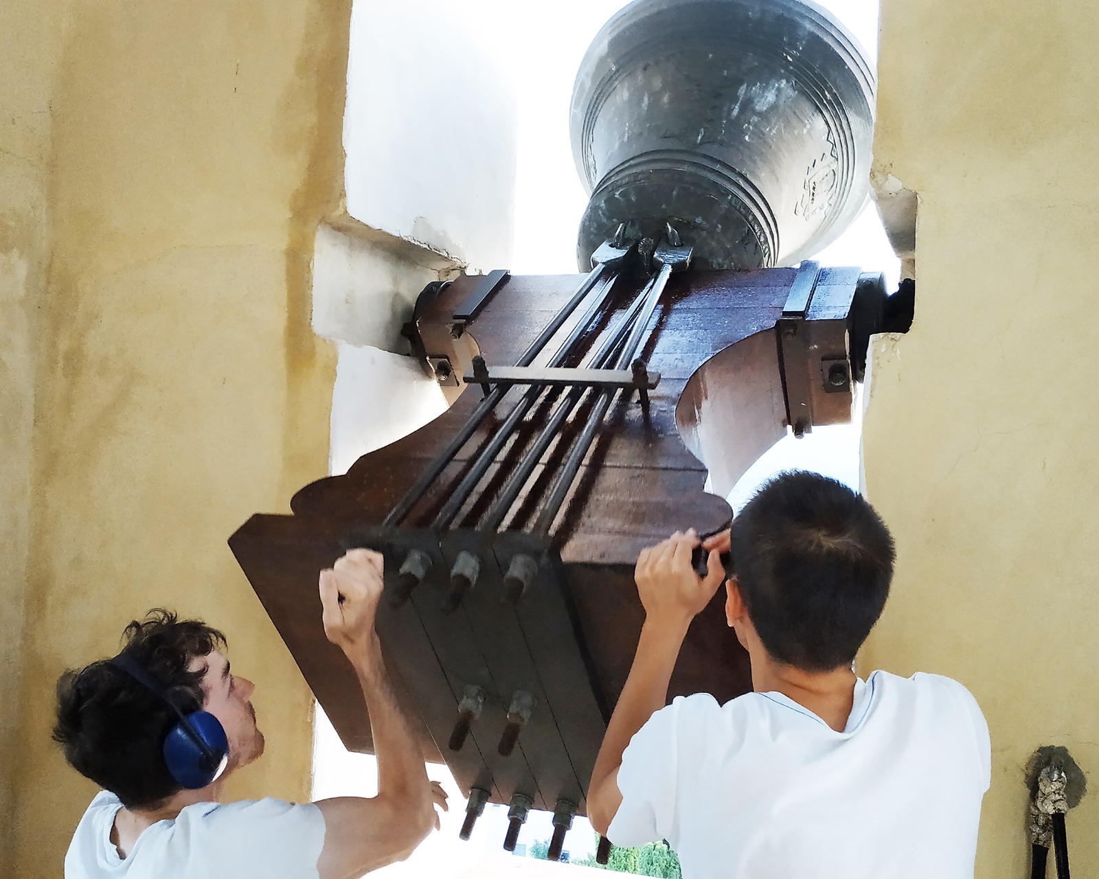 El toc encara és manual a l'ermita de Beniarrés