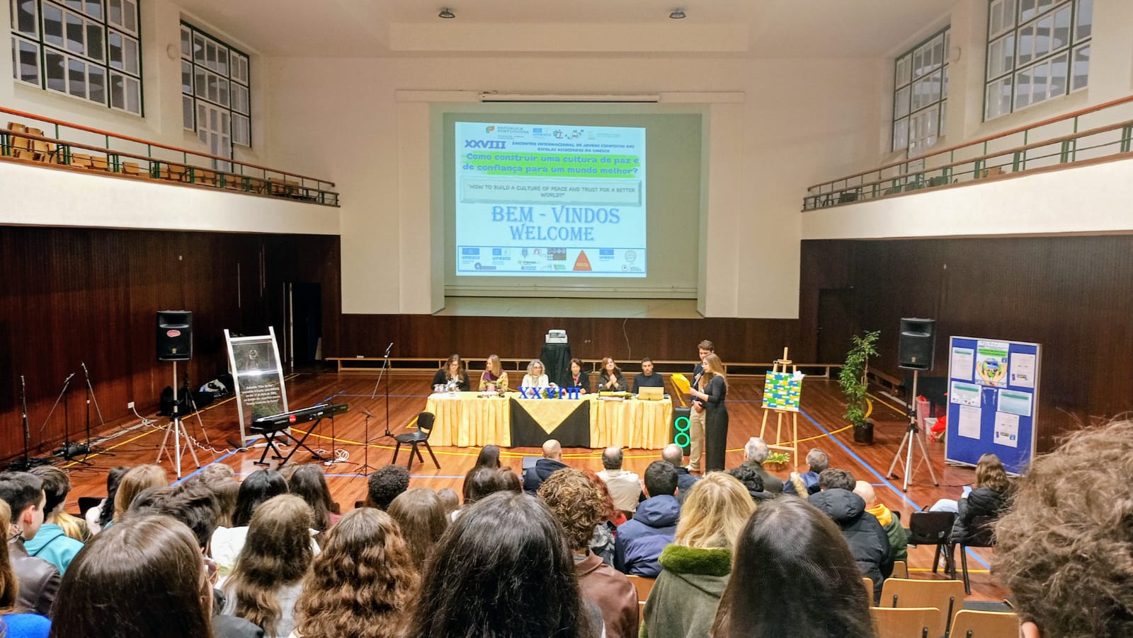 Estudiants de diferents països en la trobada a Portugal. 
