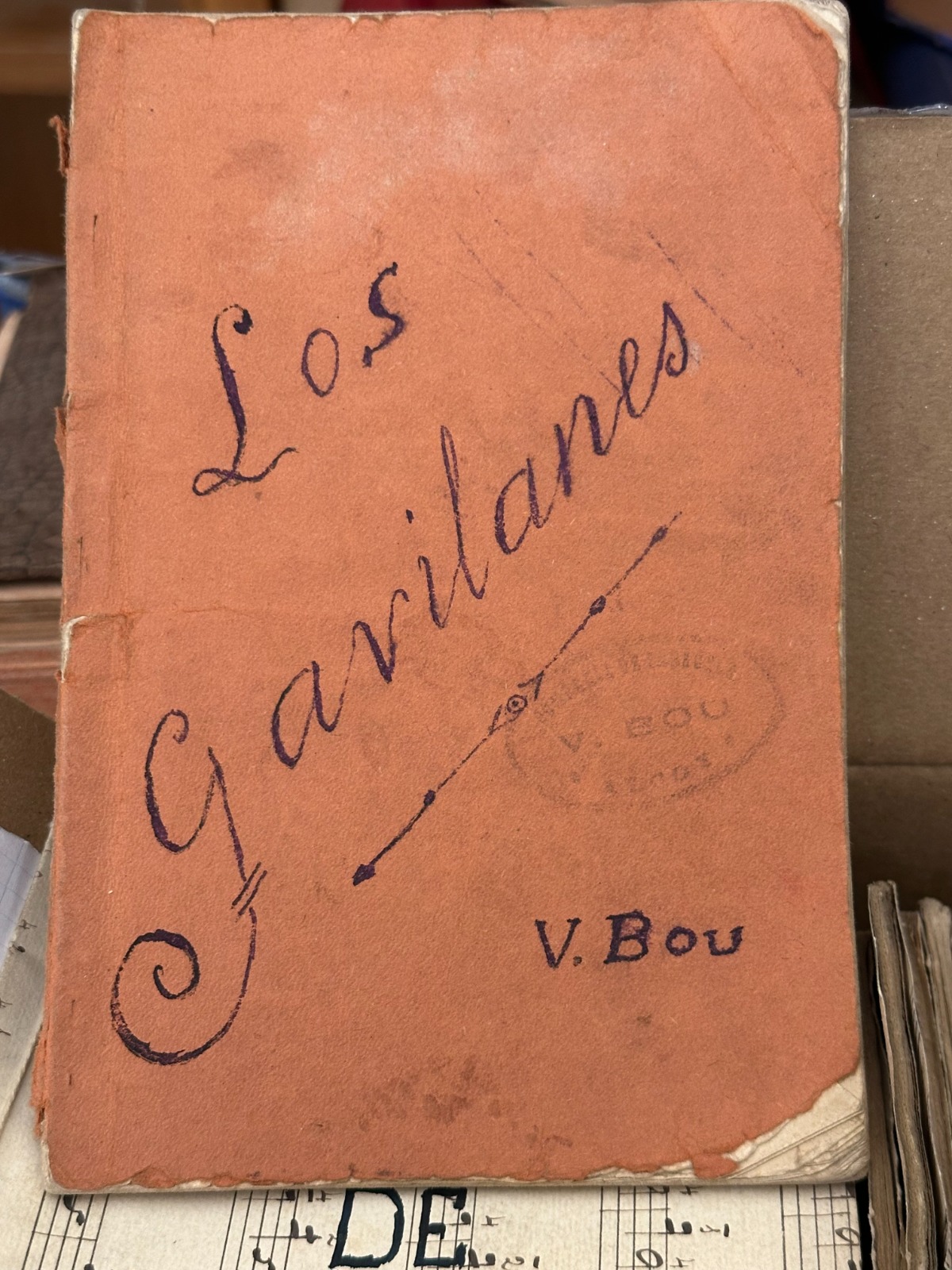 Un dels llibres de la donació