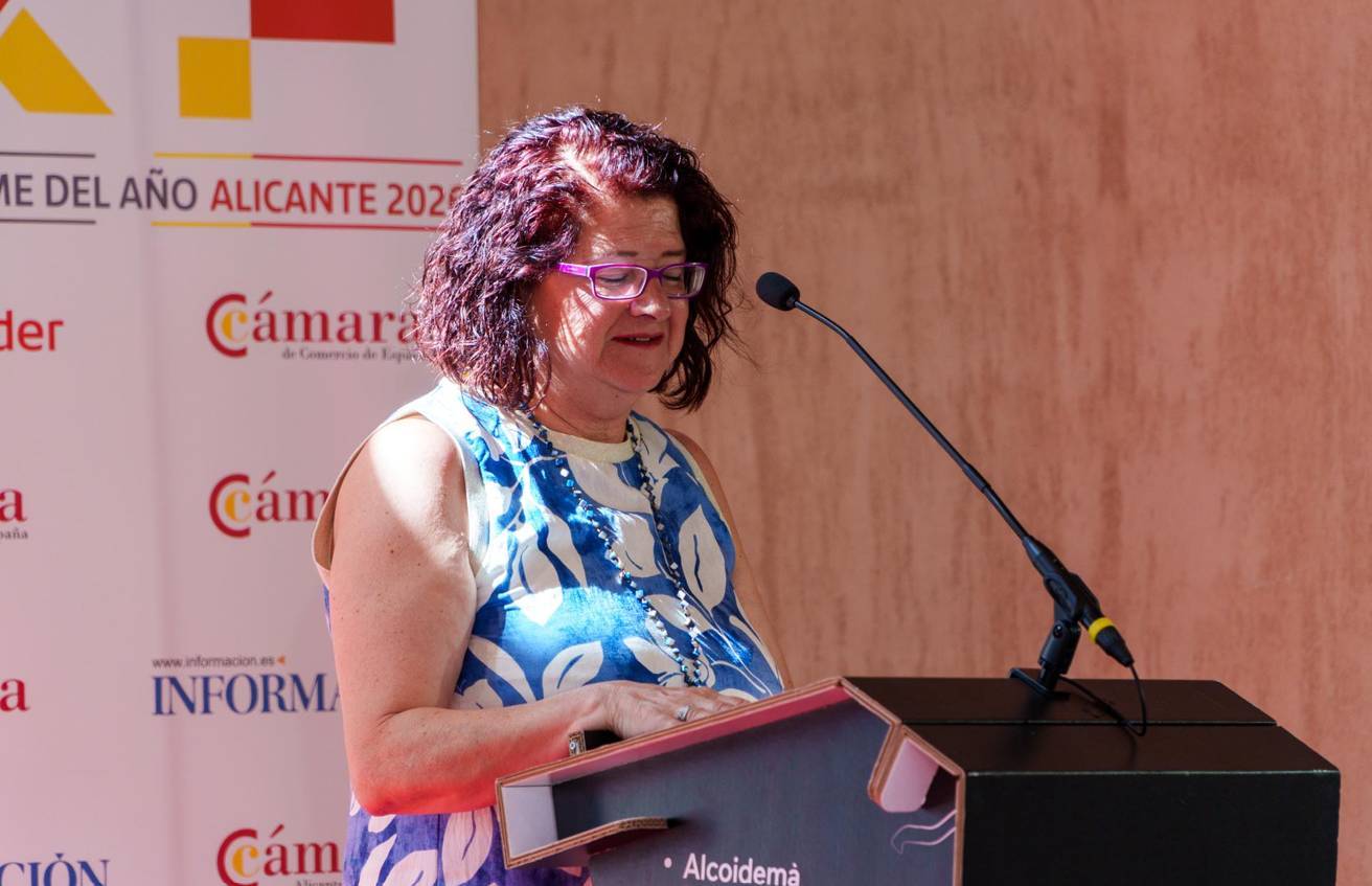 Lucia Pascual al acte celebrat a Rodes. Imatge de Amanda Buckman.
