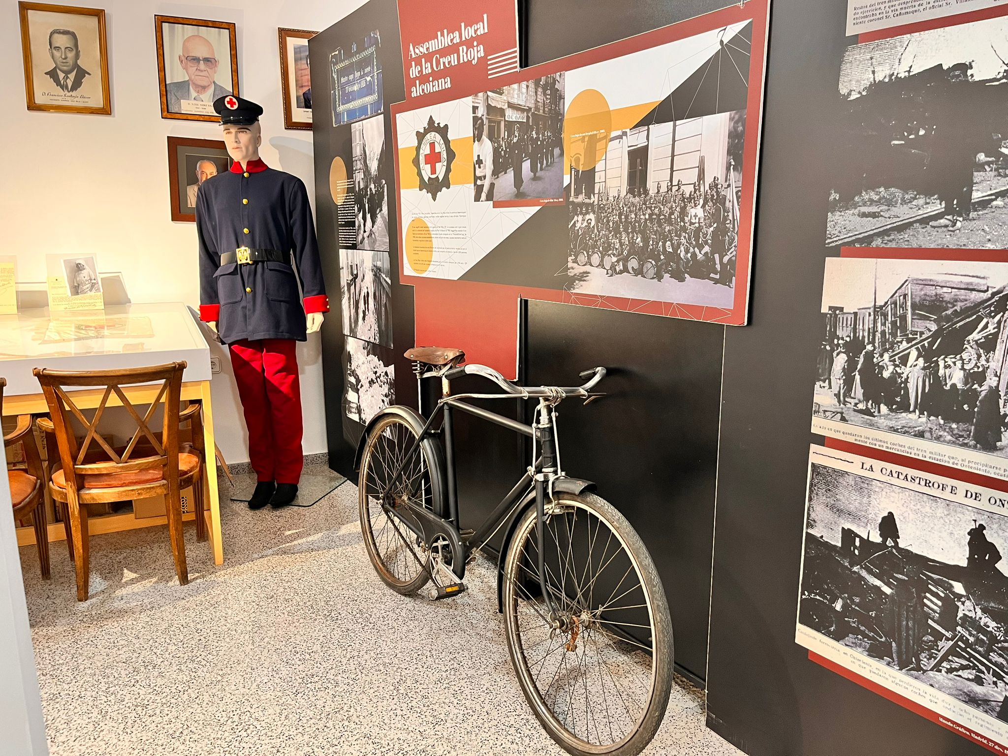 Material i panells per al futur museu