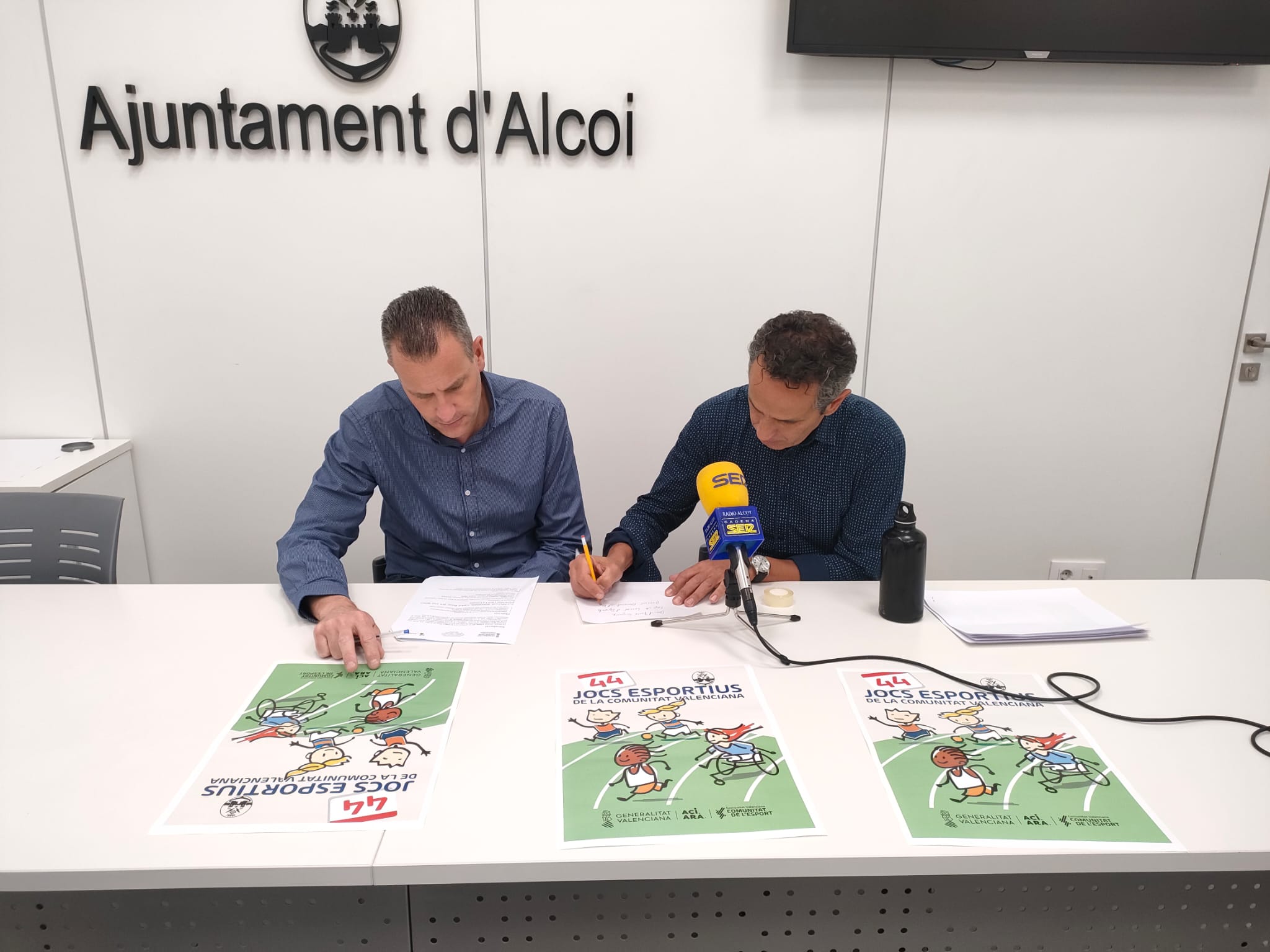 Alberto Belda i David Torró en la presentació de la jornada. 