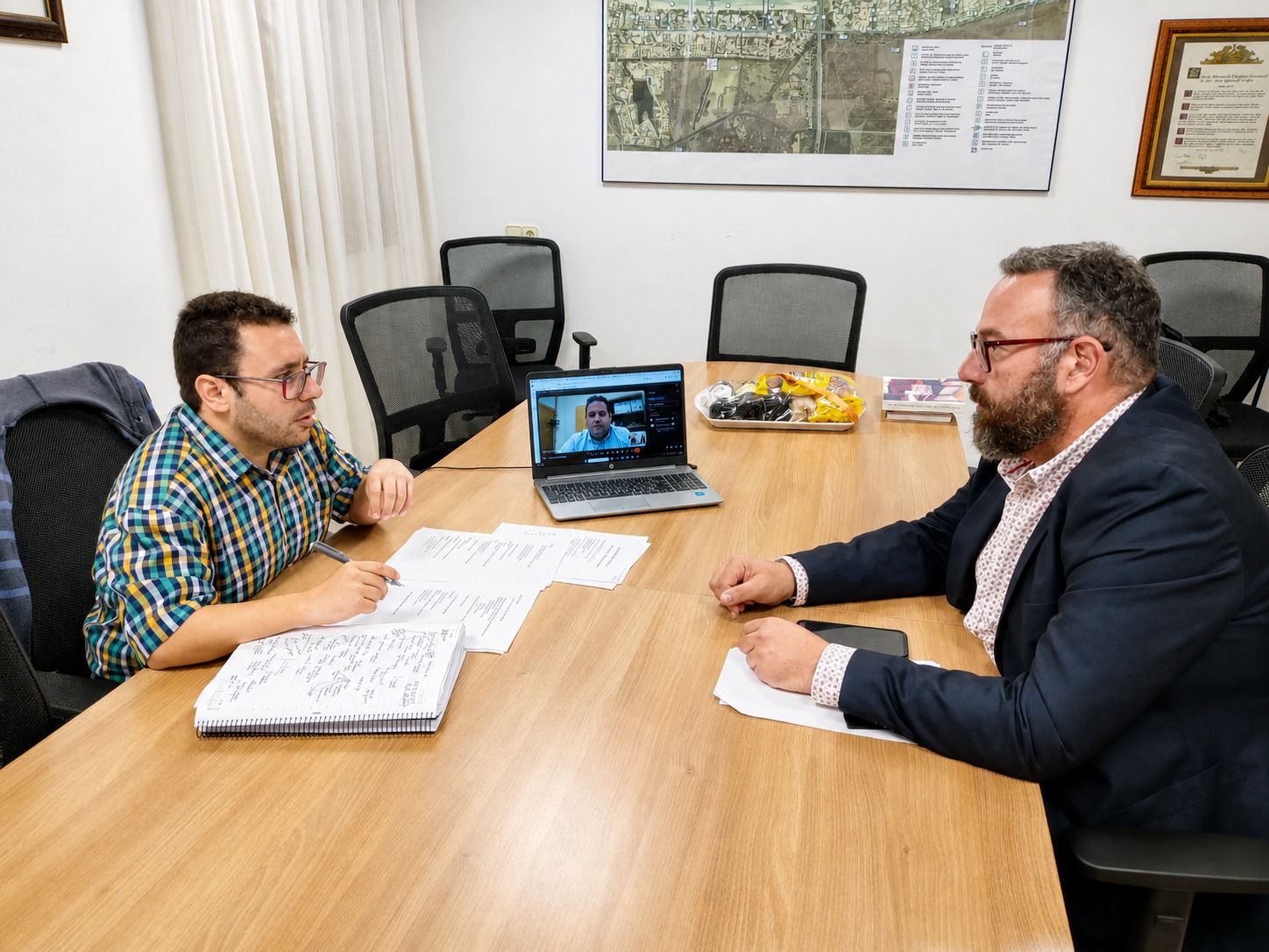 Reunió entre els ajuntaments de les dos localitats homònimes