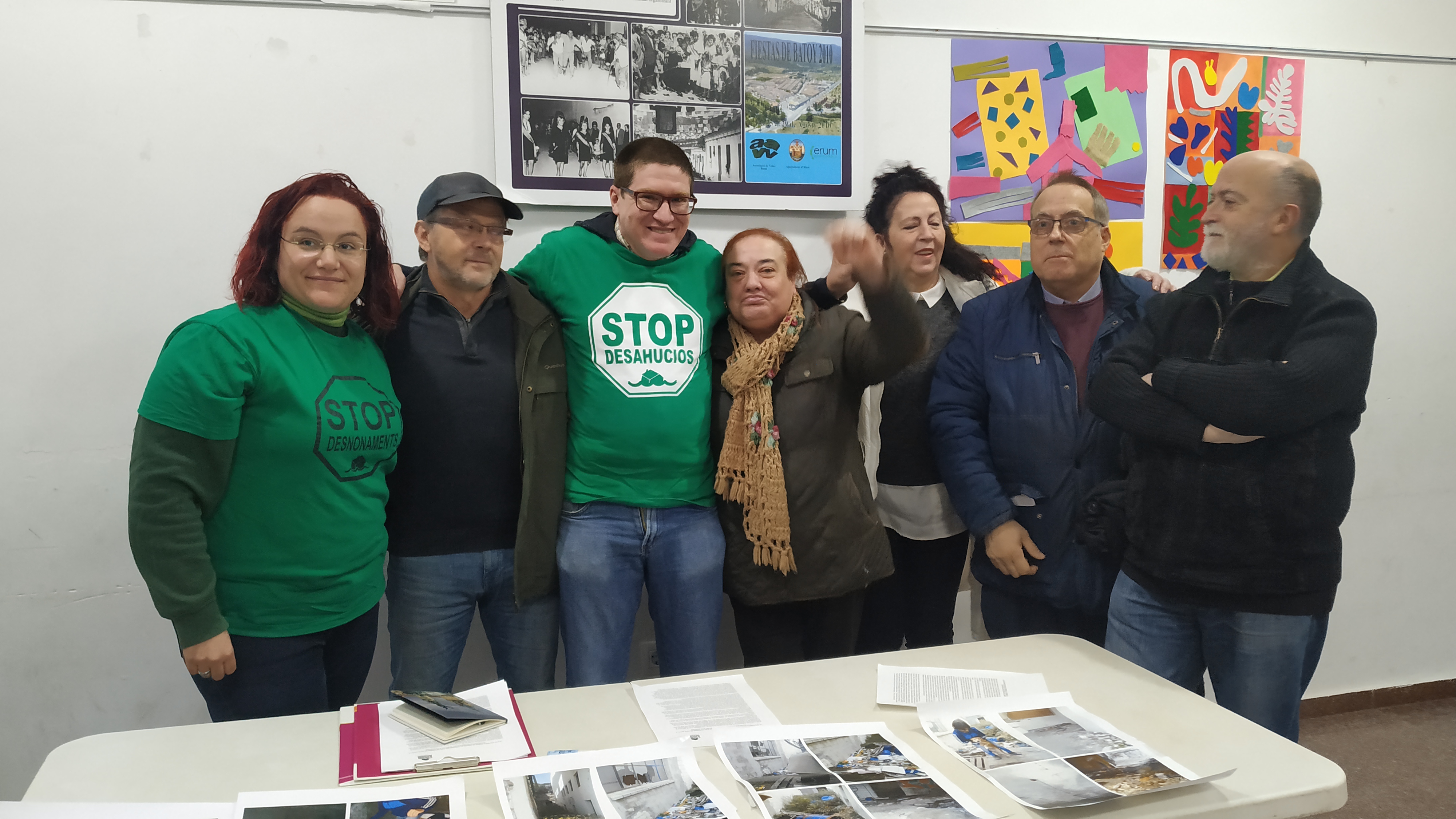 Membres de la PAH Alcoi i el col·lectiu No + Precarietat