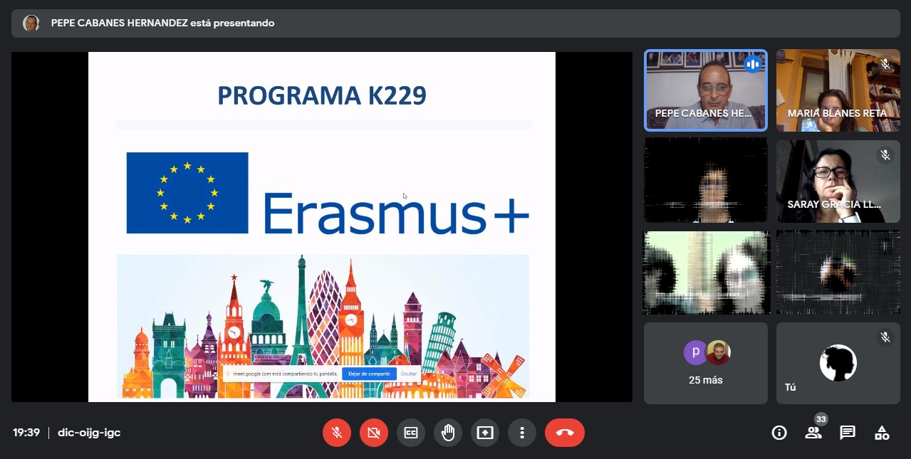 Reunió amb els pares dels alumnes d'ESO per a explicar el programa Erasmus d'enguany