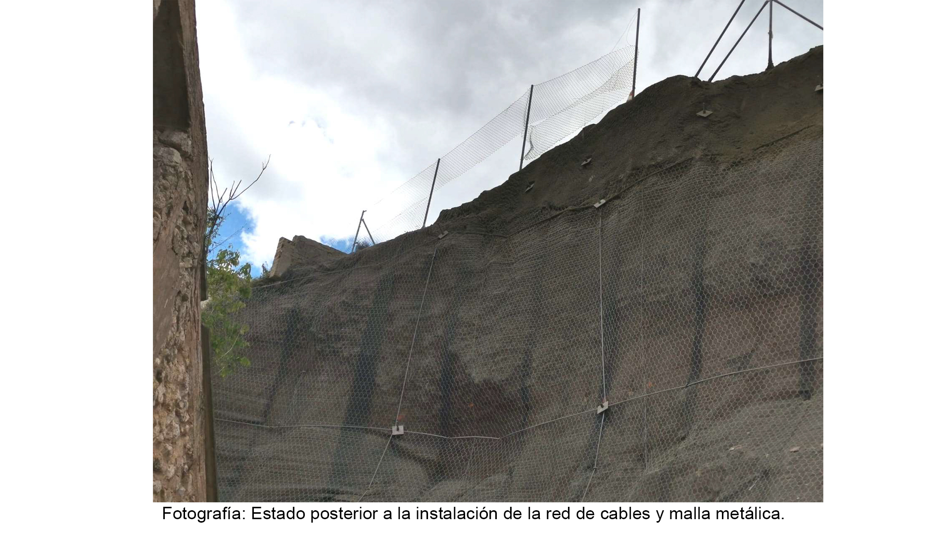 Malla col·locada en el Molinar, la mateixa solució que es farà a la Beniata. Imatge facilitada per l'Ajuntament. 