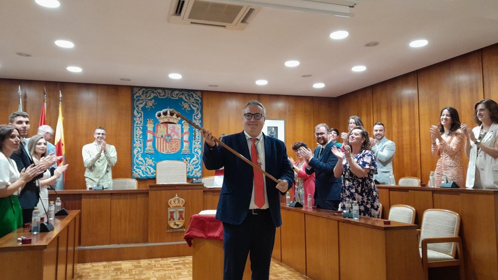 El PSOE aconsegueix l'alcaldia d'Ibi per a Sergio Carrasco.