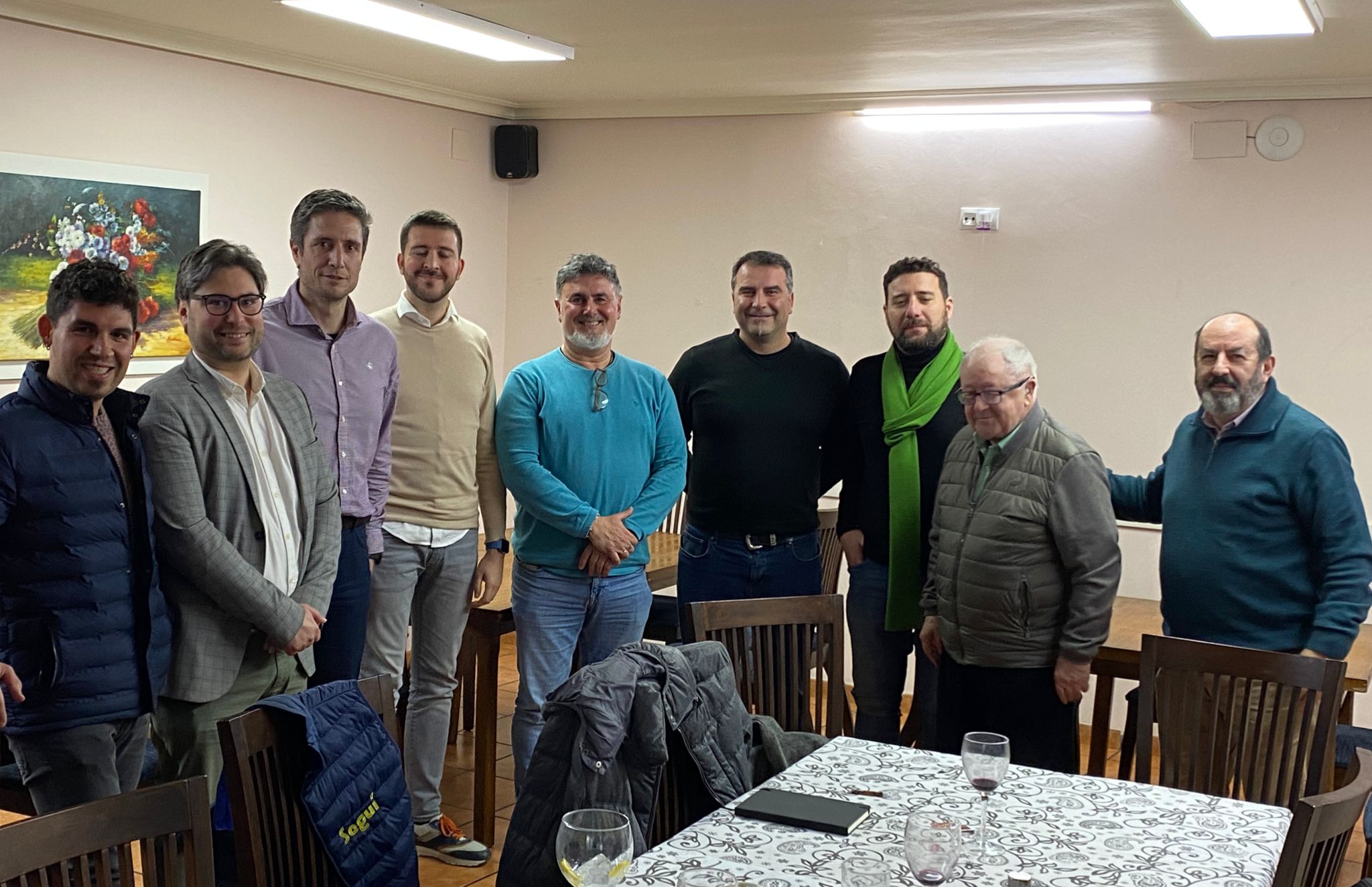 FEDAC amb els alcaldables de Compromís per Alcoi, Cocentaina i Muro, Alex Cerradelo, Jordi Pla i Vicent Molina.