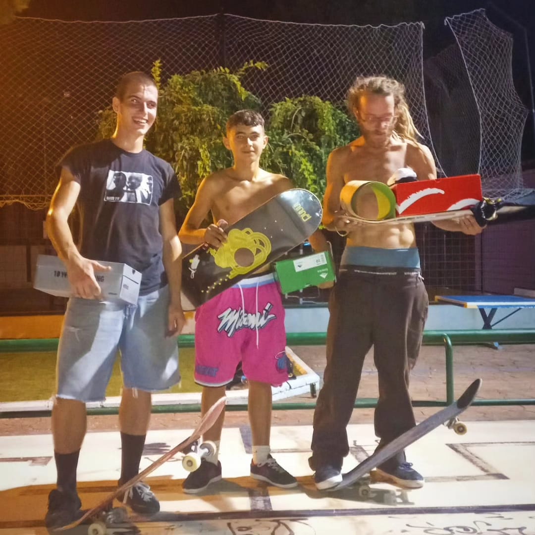 A la dreta, Fhire Engoril. Primer lloc en l'Open Canet de Berenguer Skate Contest.